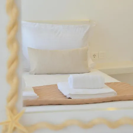 Niki Guest house Adamantas (Milos)